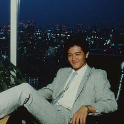 Train Window Reflections (車窓のリフレクション)