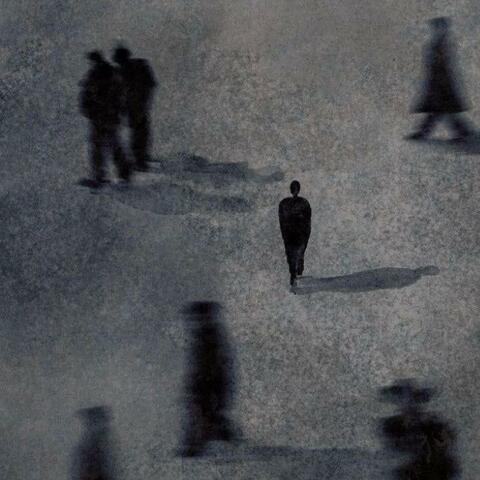 Solo (feat. Anovaly)