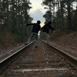 Uphill Downs (feat. Skyryzzy)