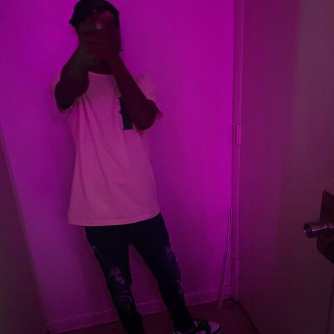 Do What I Do (feat. Dee Ebk)