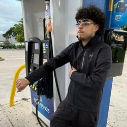 bro like yo (feat. Perubaby, Slump Audios & igbtwin)