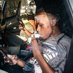 Loose Screw (feat. LBF Jay)