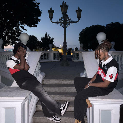 Yeah Hoe (feat. Akay)