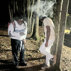 lightitup (feat. 5lilty)