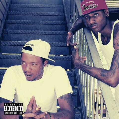 Half (feat. Jefe 3X)