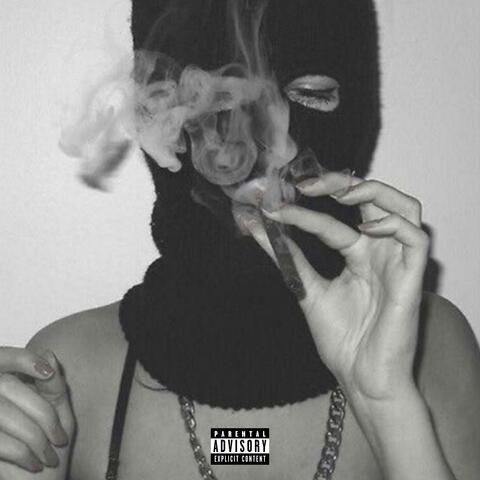 Ndiku Halla (feat. Famous Mw)