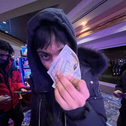 Housetrap (feat. N3rdyb0yjuju)