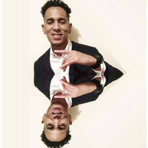 LOS NEGROS ESTAMOS DE MODA