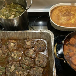 COUNTRY WOMAN WHO CAN COOK