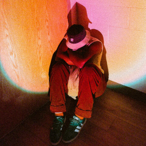 SCARED TO LØVE AGAIN