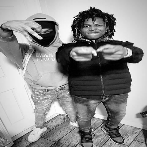 SaksShiestyy x GrimeyWorld (feat. SakShiestyy)