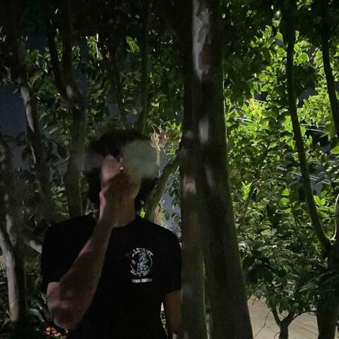 weed calms u down btw