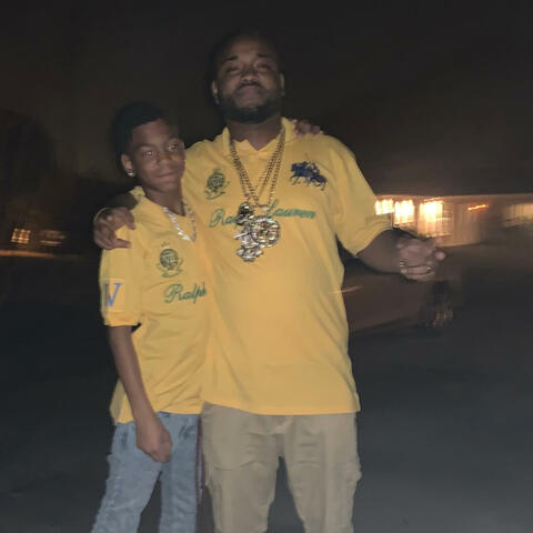 Bag Bigger (feat. 2kool)