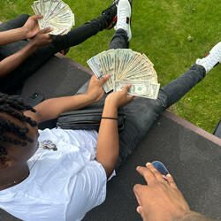 Heat Boyz (feat. KIZZO)