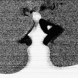 PELIGROSAMENTE CERCA