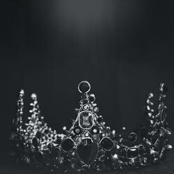 CROWN