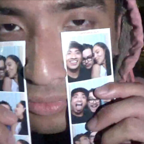 how it feels to be in love with ur friends