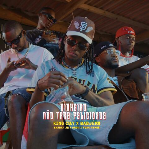 Dinheiro Não Traz Felicidade (feat. Badjero, Khadaf Jr, Drow & Yung Mypro)