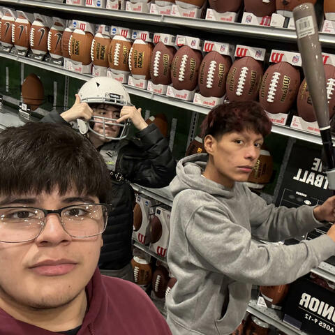 its a bell (uh) (feat. bigboicarlo & bigboiromi)