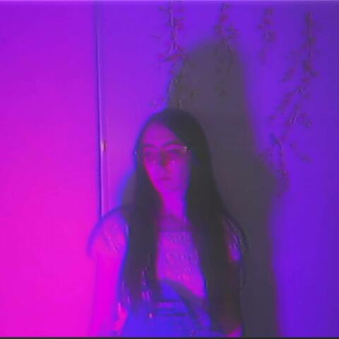 Here Comes The End (feat. Leannie)