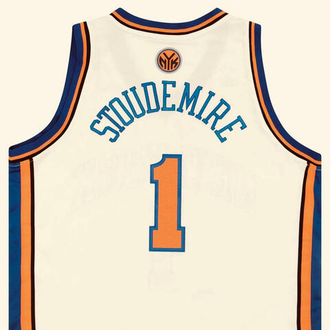 amare stoudemire (feat. skooba)