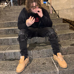 Screamingbaby (feat. DmvMadeTonio)