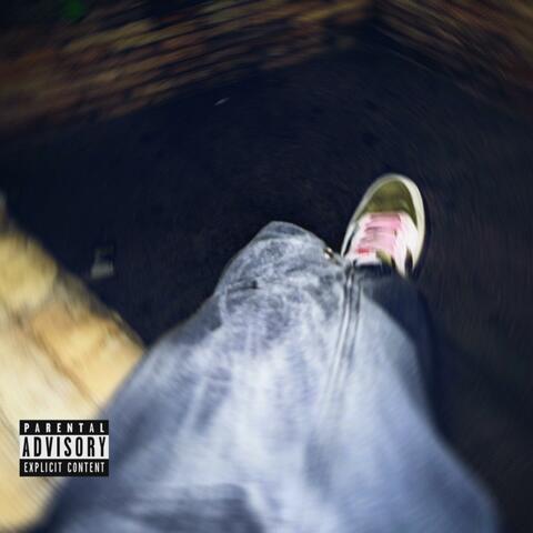 casino (feat. BluClovvr)