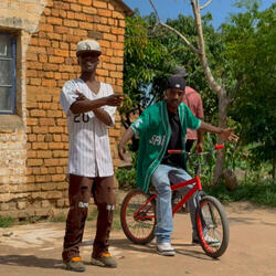 Keta Mamoves (feat. Hoodkidmusic)