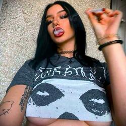 stereotypical horny rapper song