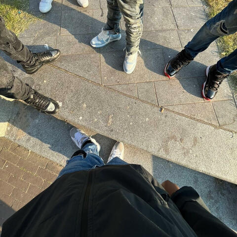 Back 2 Back (feat. JPound) [Repeat version]