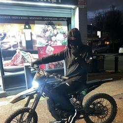 BusyGettingLizzy - Graft Mode