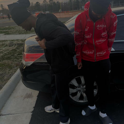 2MANBAND (feat. leewitdaburner)