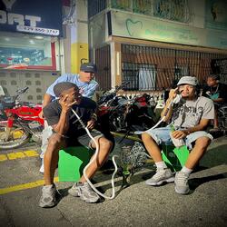 LO METALE (feat. YANDEL LZ)
