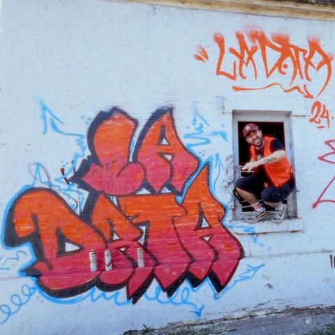 LA DATA (Slowed + Reverb)