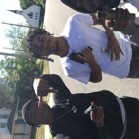 Clitchin Time (feat. MarvSteppa)