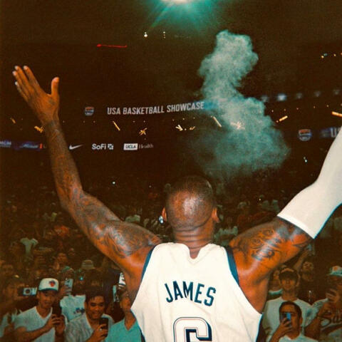 LeMooski James