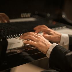 Beethoven: Sonata in D major (II. Rondo. Allegro) [Piano Accompaniment]