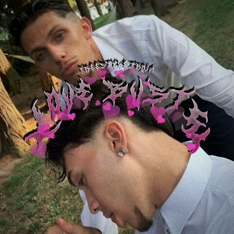 LOVE BUSTE