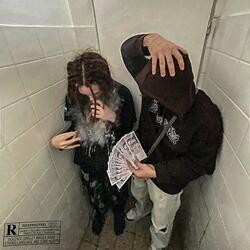 HENNESSY (feat. Iris Noone)