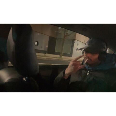 Toes in sand freestyle