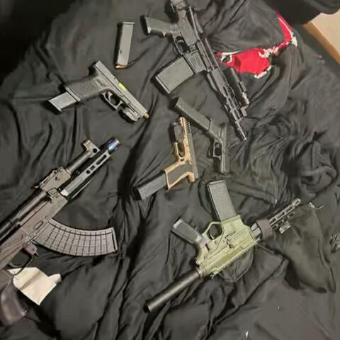 Good Luck Charlie (feat. 3DoonieMan9)