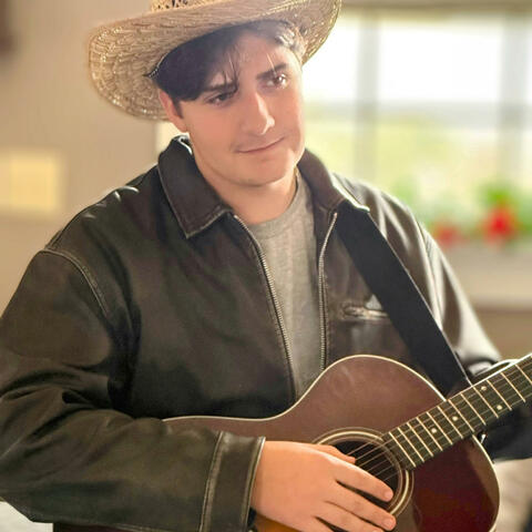 EVERYBODY WANTS TO WRITE A LOVE SONG