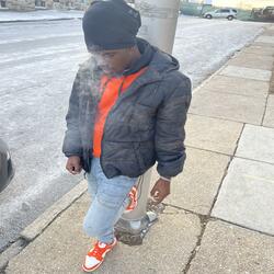 Call Me (feat. Ayeejam)