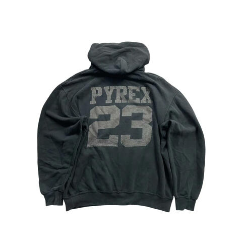 PYREX .!