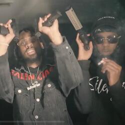 No Hook (feat. Lil roe)