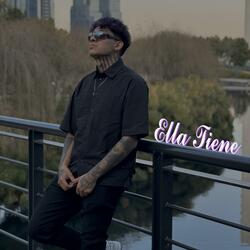 Ella Tiene