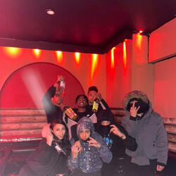 Wonder (feat. Cjbinsteppin)