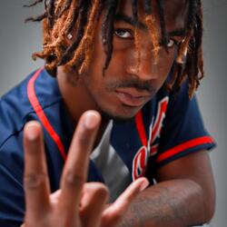 Watchout (feat. Traprunna Uno)