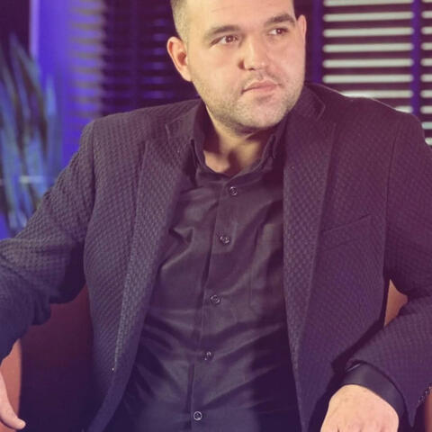 Onur Yeşilyurt Sigaramla İçerim