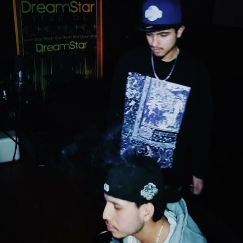 Esteta (feat. SAGAQUI)